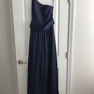 Vera Wang WHITE one shoulder dress, size 10